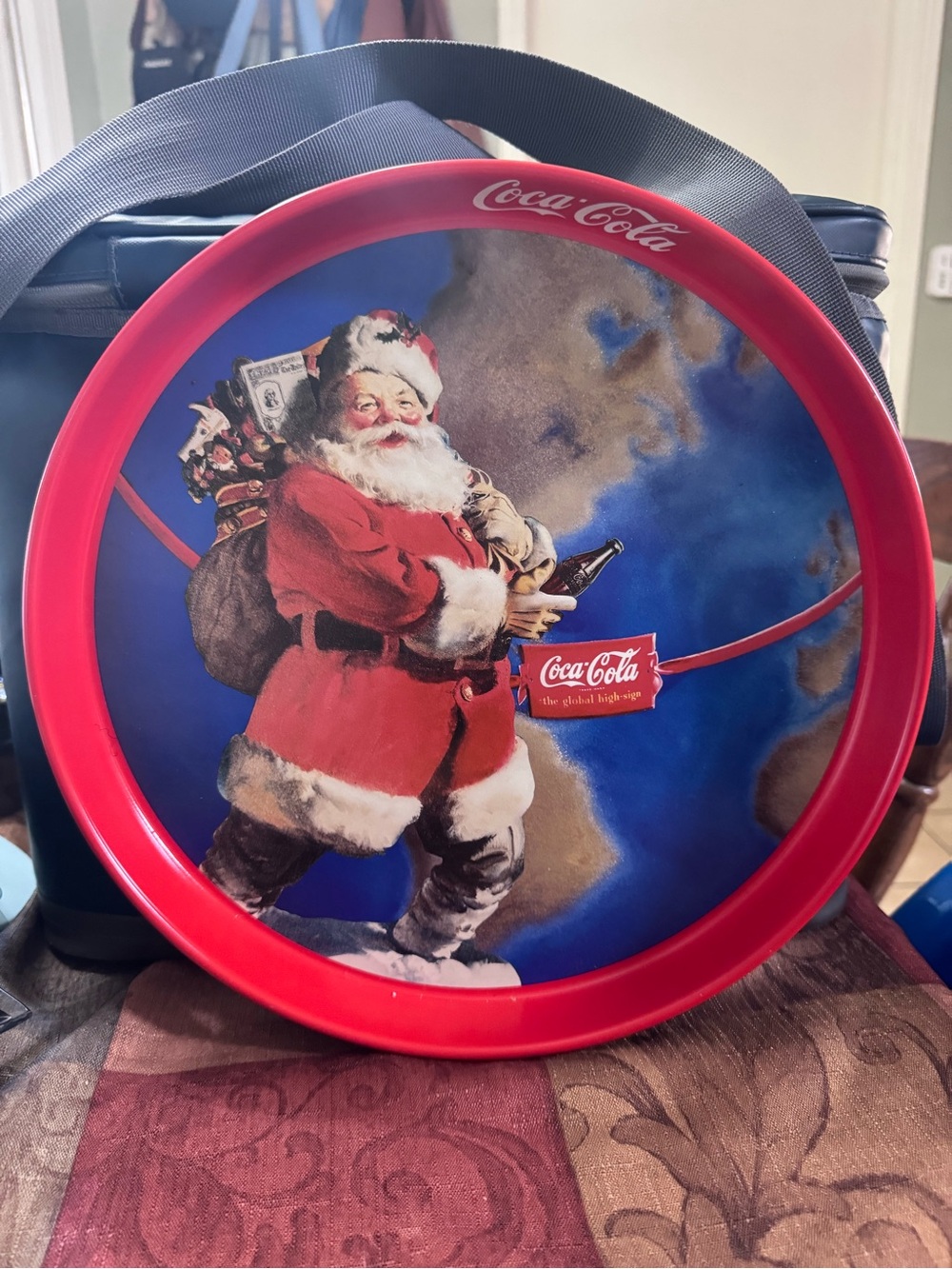 Coca Cola 1991 Santa around the World Holiday Serving Tray